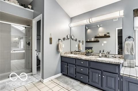 Photo of 7370 Oakland Hills Circle, Indianapolis, IN
