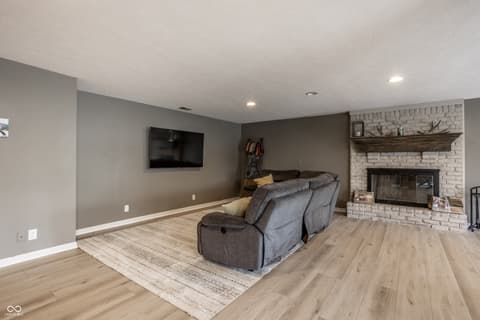 Photo of 7370 Oakland Hills Circle, Indianapolis, IN