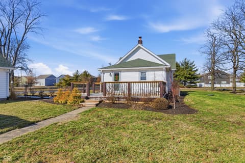 Photo of 7227 E County Road 150 S, Avon, IN