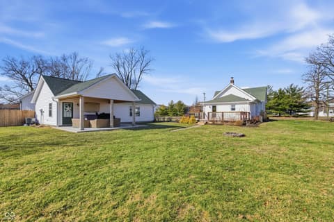 Photo of 7227 E County Road 150 S, Avon, IN