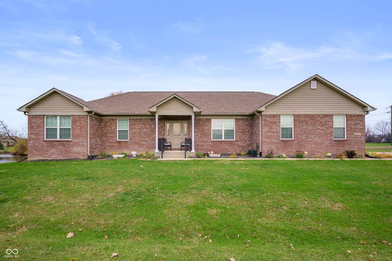 Front exterior at 5026 W Stonehaven Lane, New Palestine, IN