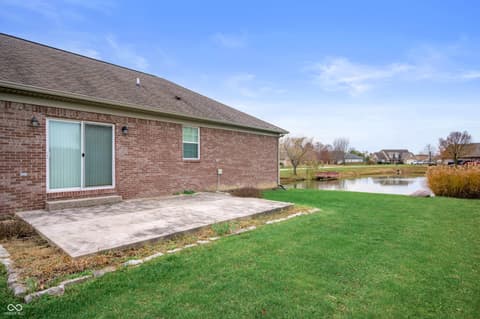 Yard at 5026 W Stonehaven Lane, New Palestine, IN