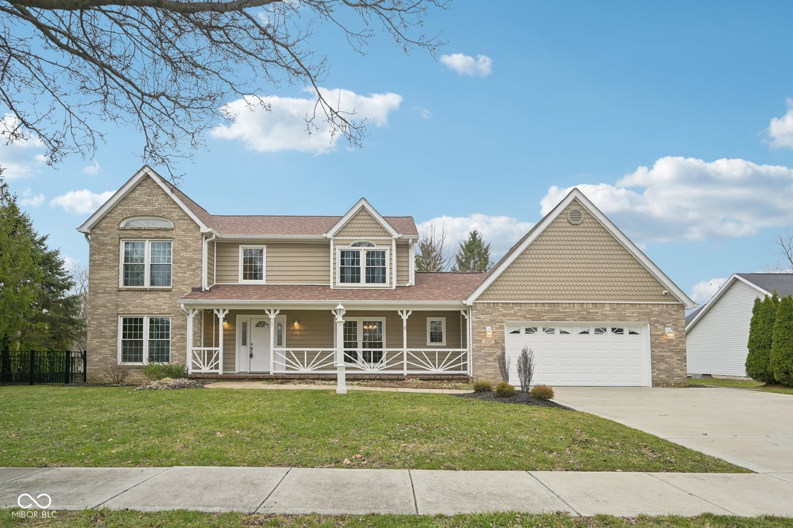 Photo of 429 Sonhatsett Drive, Westfield, IN