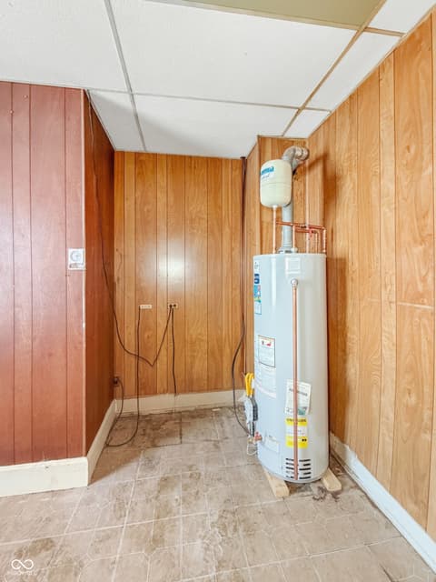 Photo of 302 S Holmes Avenue, Indianapolis, IN