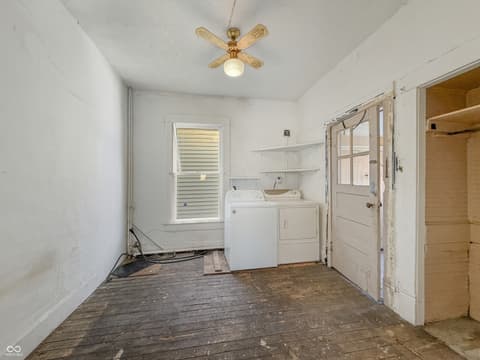 Photo of 302 S Holmes Avenue, Indianapolis, IN