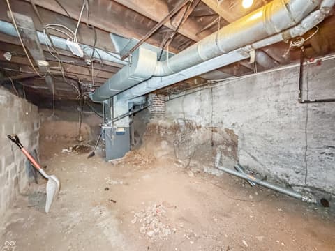 Photo of 302 S Holmes Avenue, Indianapolis, IN