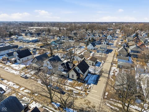 Photo of 302 S Holmes Avenue, Indianapolis, IN