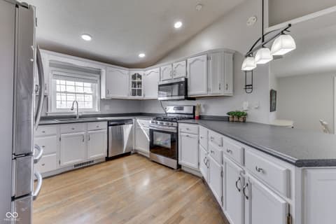 Photo of 6125 E Edgewood Avenue, Indianapolis, IN