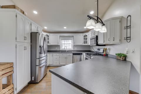 Photo of 6125 E Edgewood Avenue, Indianapolis, IN
