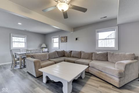 Photo of 6125 E Edgewood Avenue, Indianapolis, IN