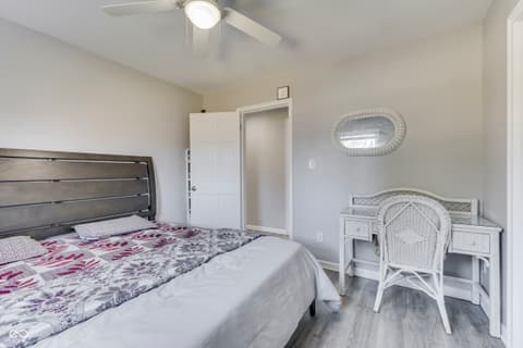 Photo of 6125 E Edgewood Avenue, Indianapolis, IN