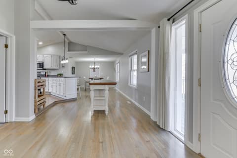 Photo of 6125 E Edgewood Avenue, Indianapolis, IN
