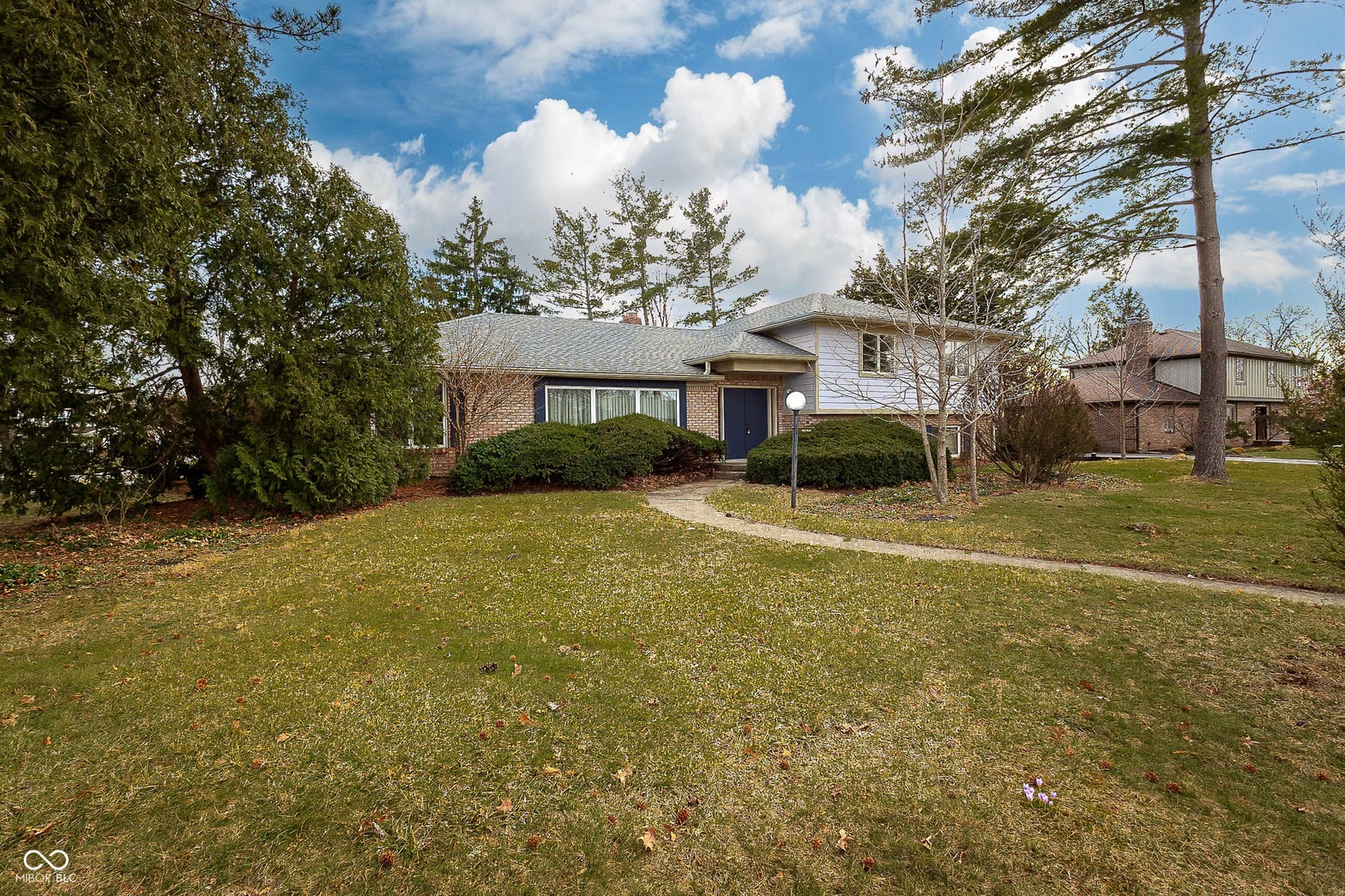 Photo of 7347 Hampstead Lane, Indianapolis, IN