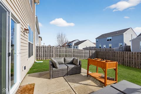 Photo of 5783 Blue Sky Drive, Whitestown, IN