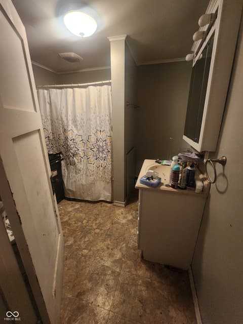Bathroom at 317 W Thompson Street, Sullivan, IN
