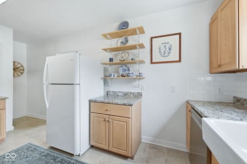 Photo of 236 W 33rd Street, Indianapolis, IN