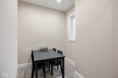 Sitting Room — 4530 Chase Oak Court, Zionsville, IN