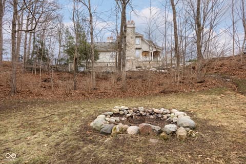 Yard at 4530 Chase Oak Court, Zionsville, IN