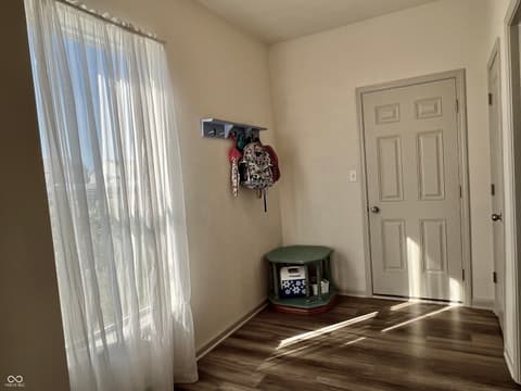 Foyer at 1479 Classic Avenue, Greenwood, IN