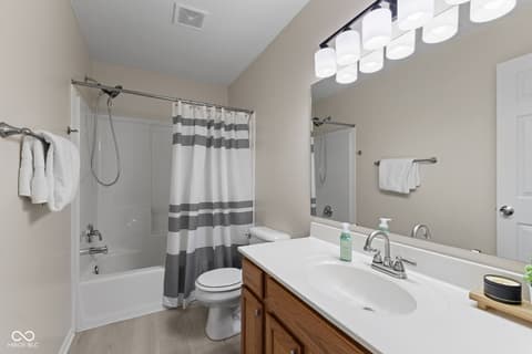 Photo of 14076 Wheeling Court, Fishers, IN