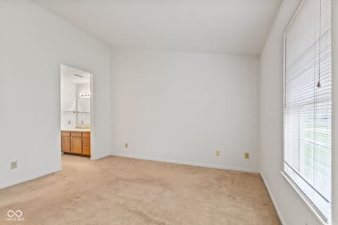 Photo of 1341 Magnolia Drive, Greenfield, IN