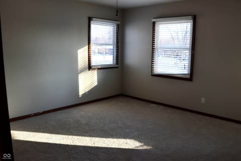 Photo of 4856 Catalina Drive S, New Palestine, IN