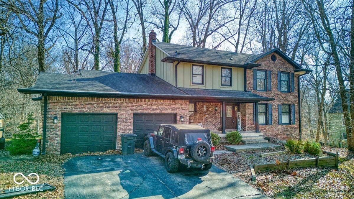 Front exterior at 265 Bailliere Drive, Martinsville, IN