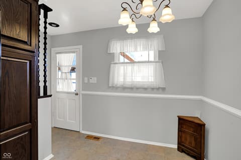 Photo of 749 S 4th Avenue, Beech Grove, IN