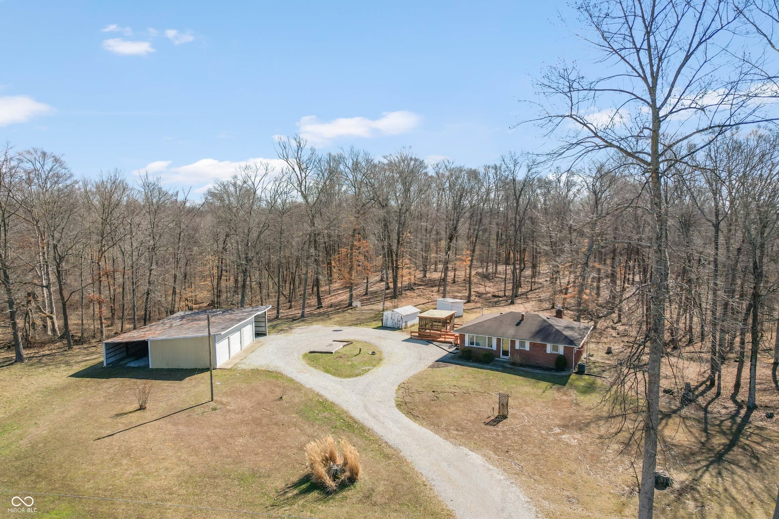 Photo of 3715 W County Road 130 S, North Vernon, IN