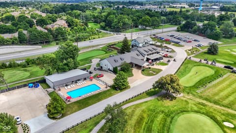 Photo of 3081 Golfview Drive, Greenwood, IN