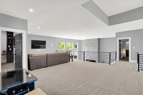 Photo of 3081 Golfview Drive, Greenwood, IN