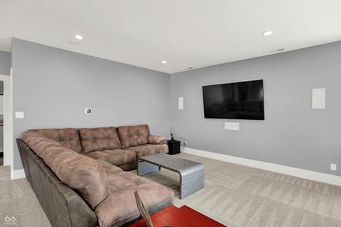 Photo of 3081 Golfview Drive, Greenwood, IN