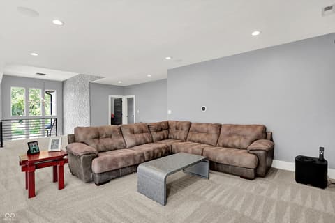 Photo of 3081 Golfview Drive, Greenwood, IN