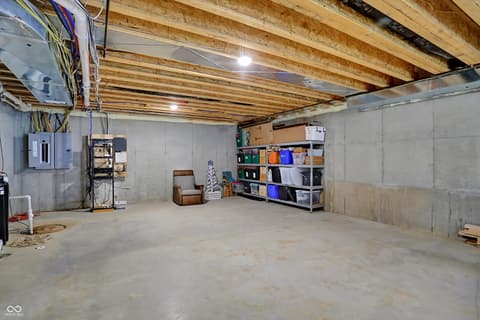 Photo of 3081 Golfview Drive, Greenwood, IN