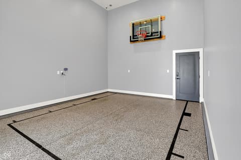 Photo of 3081 Golfview Drive, Greenwood, IN