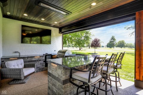 Photo of 3081 Golfview Drive, Greenwood, IN