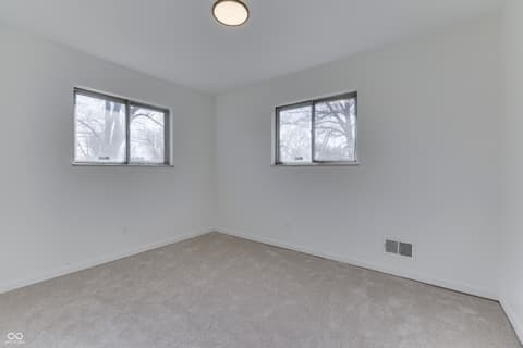Photo of 640 W Stop 11 Road, Indianapolis, IN