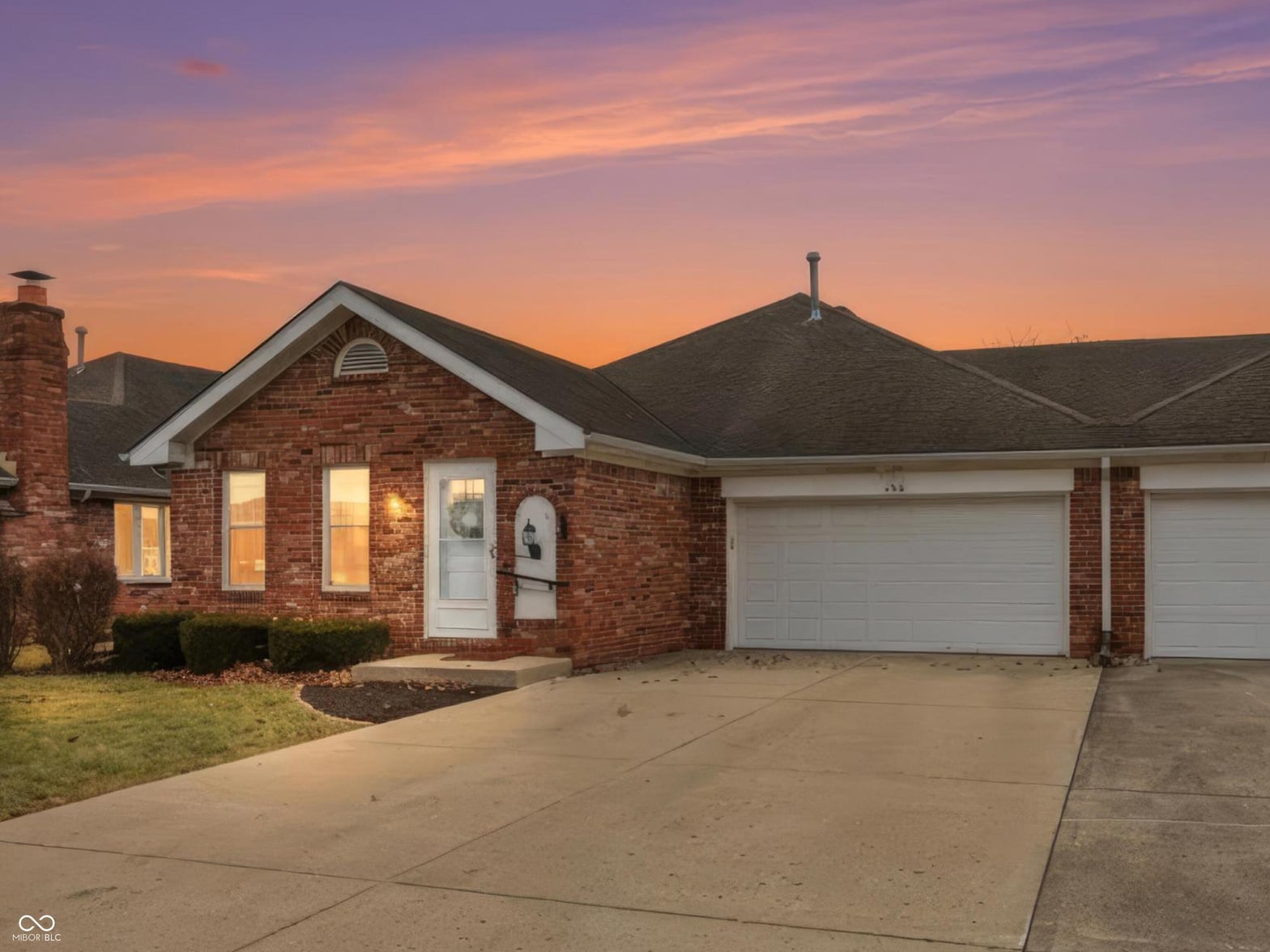 Front exterior at 106 S Grant Street, Brownsburg, IN