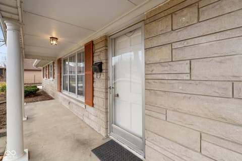 Photo of 2215 Albany Street, Beech Grove, IN