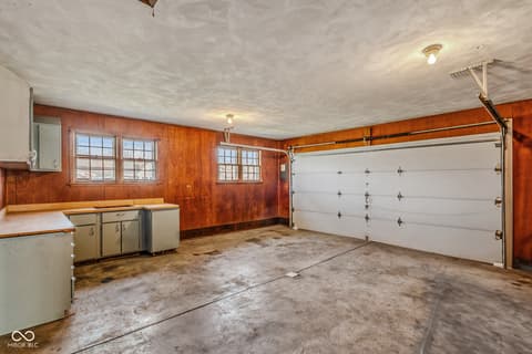 Photo of 2215 Albany Street, Beech Grove, IN