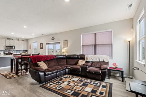 Photo of 1944 Fairmount Drive, Greenfield, IN