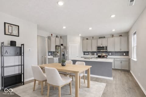 Photo of 1944 Fairmount Drive, Greenfield, IN