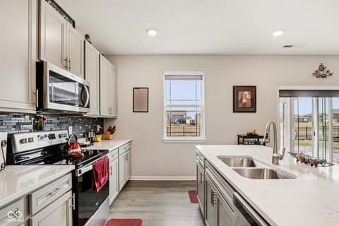 Photo of 1944 Fairmount Drive, Greenfield, IN