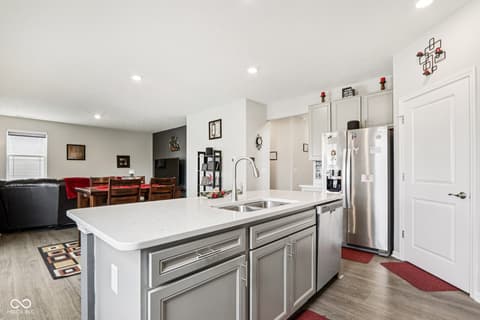Photo of 1944 Fairmount Drive, Greenfield, IN