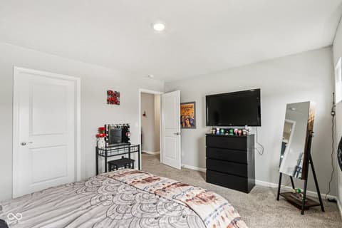 Photo of 1944 Fairmount Drive, Greenfield, IN
