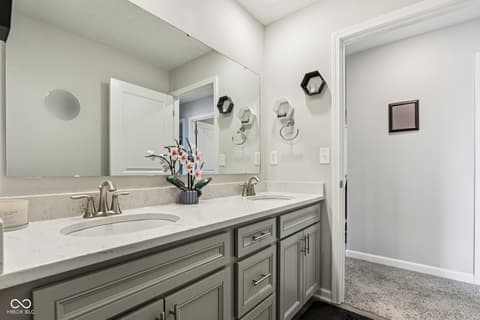 Photo of 1944 Fairmount Drive, Greenfield, IN