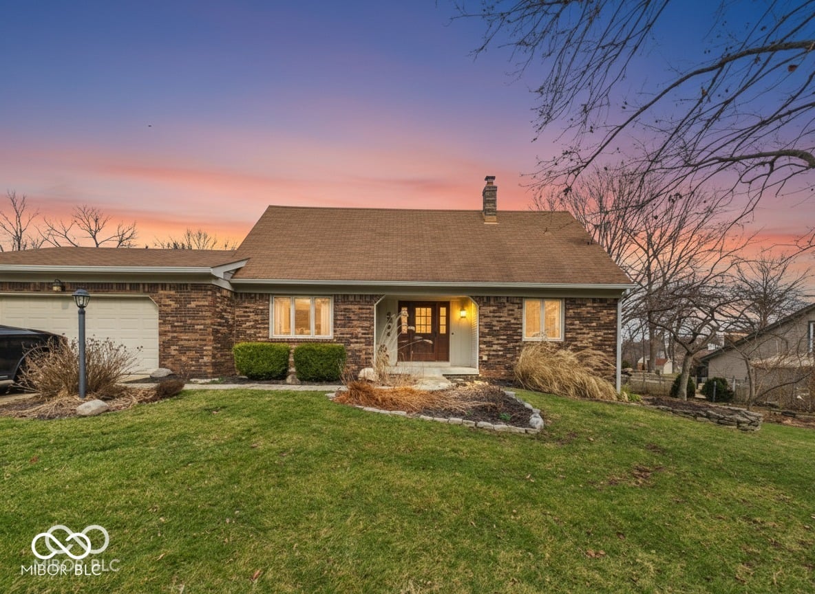 Front exterior at 4544 Moccosin Place, Greenwood, IN