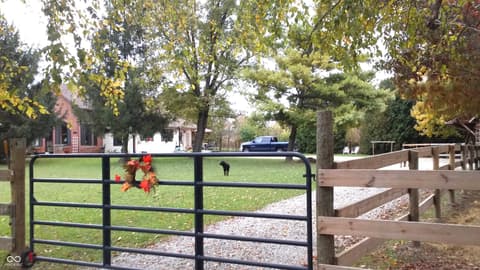 Photo of 1022 E 600 S, Franklin, IN