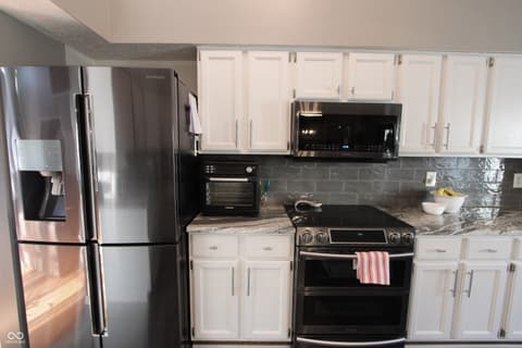 Photo of 8218 Narragansett Court, Indianapolis, IN