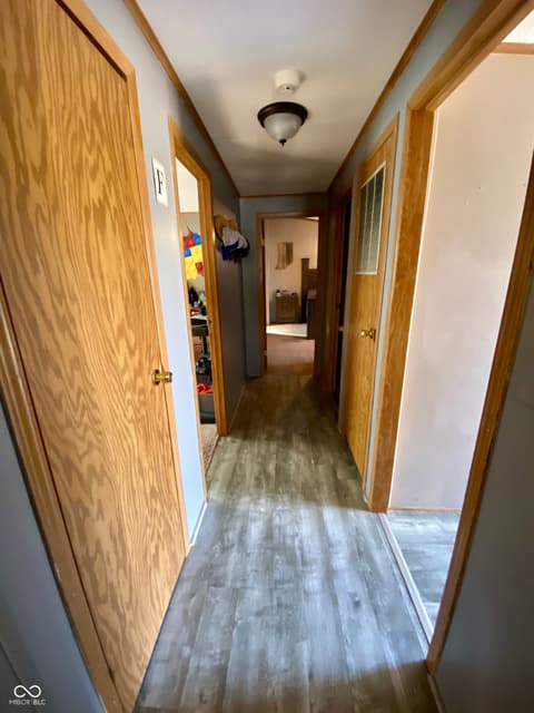 Photo of 786 E Bonebrake Road, Veedersburg, IN
